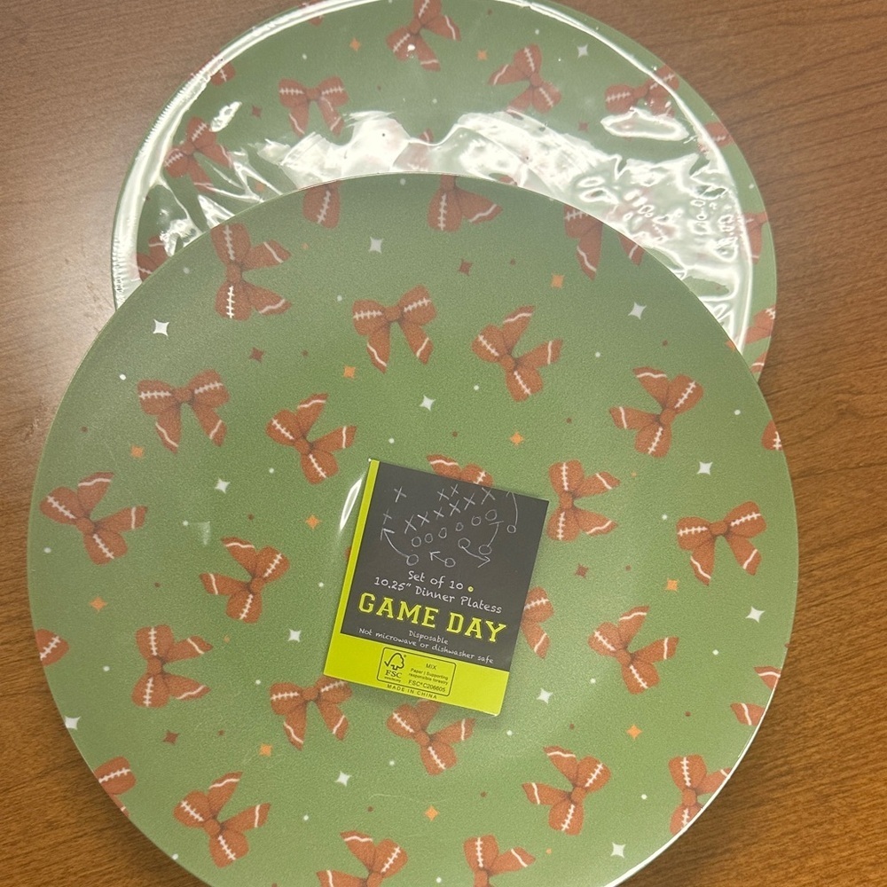 Game day football bow plates set of 10